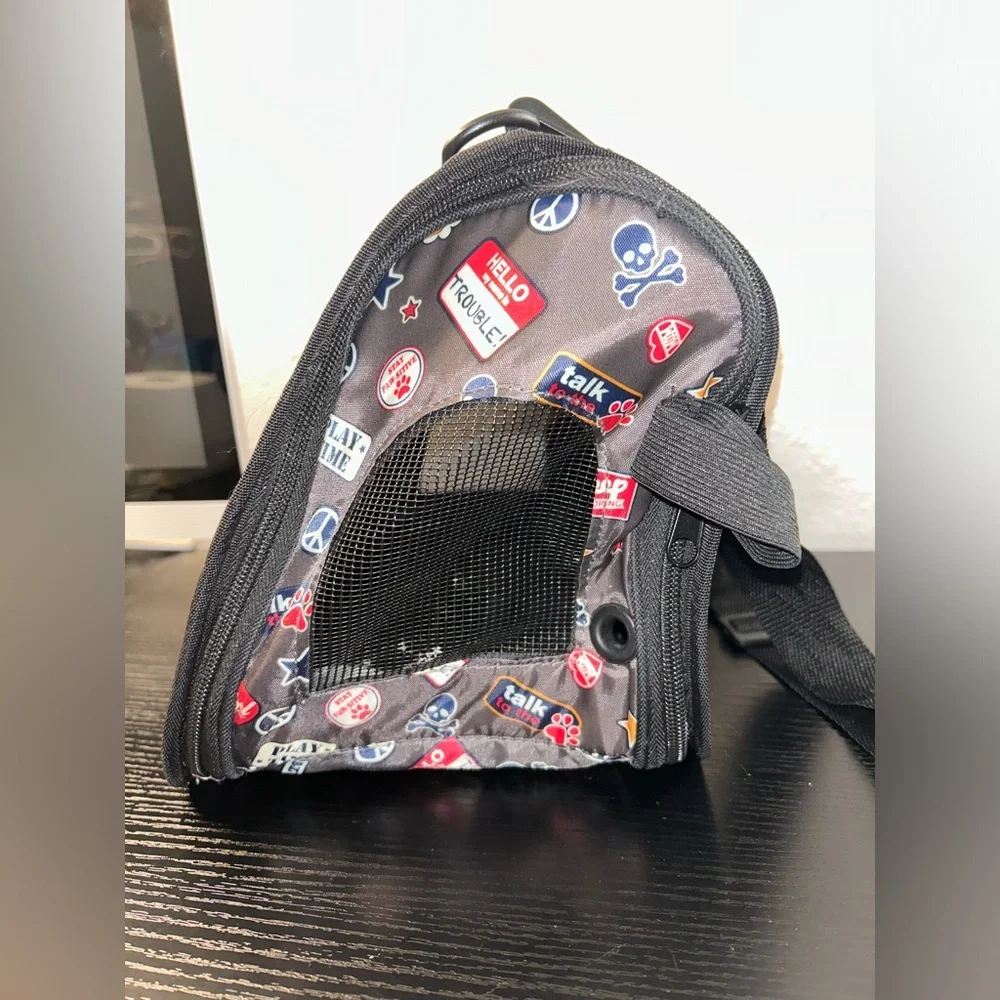 Life’s Fur-Tas-Tic Small Pet Carrier Breathable Up To 10lbs 4.5 Kg Sz 10x13”